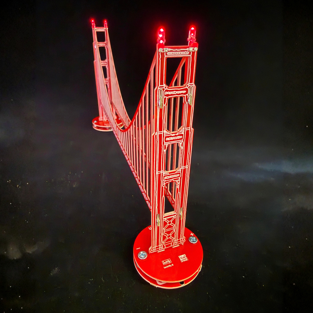 Light Up Landmark: Golden Gate Bridge